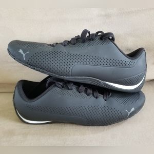 Mens PUMA sneakers